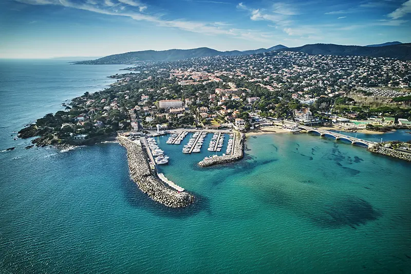 Vue aérienne de Port-Fréjus